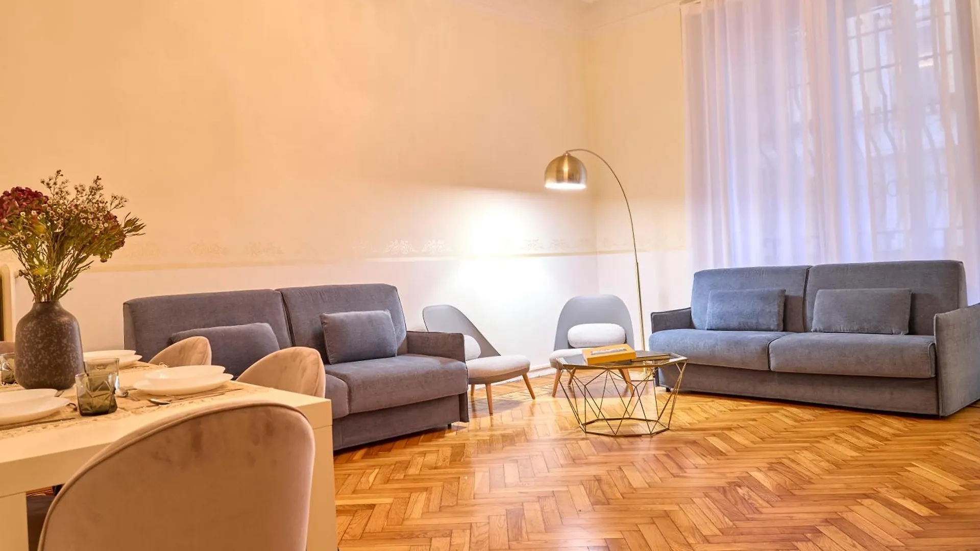 Milan Retreats Porta Romana Italien