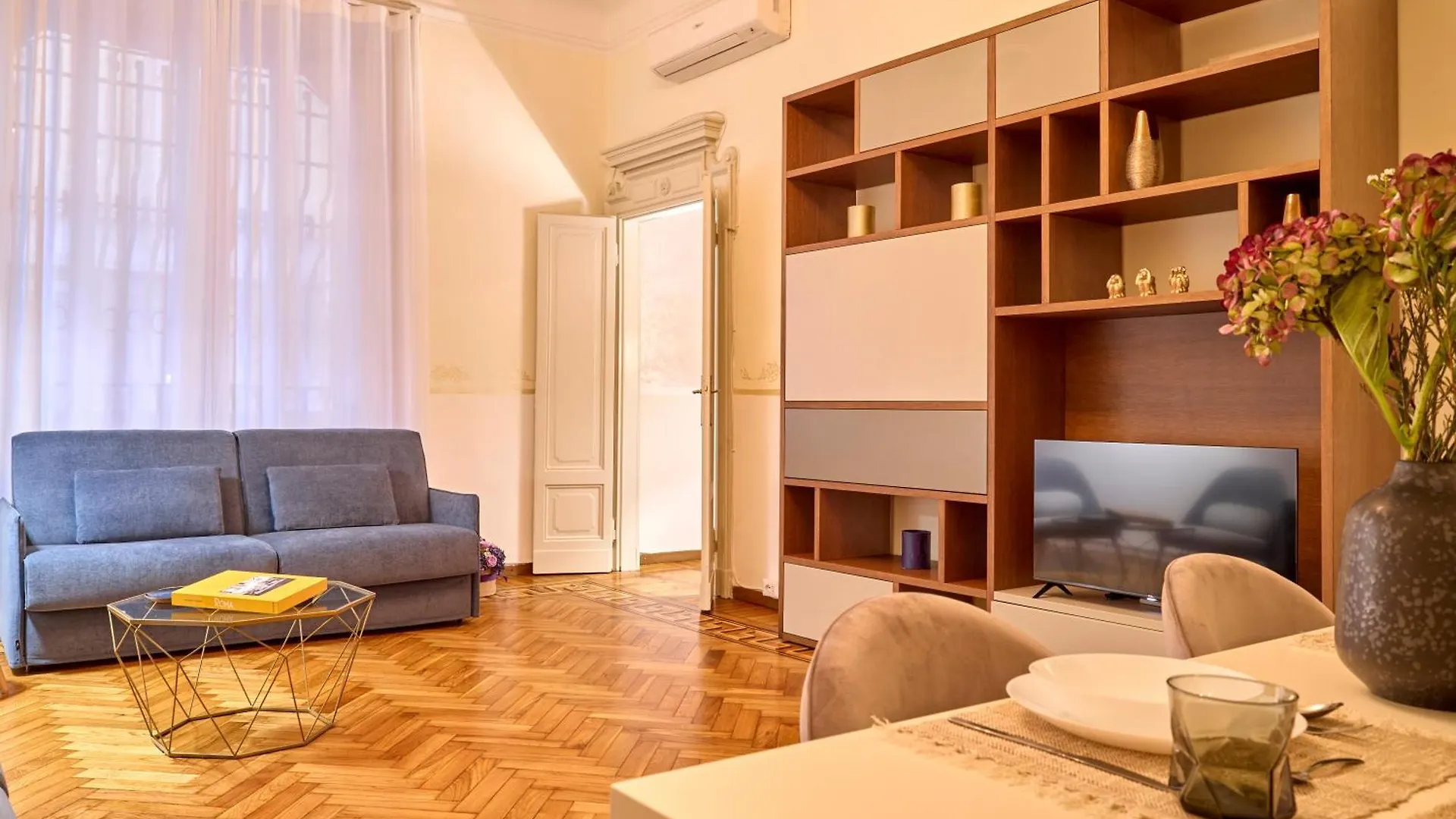 Milan Retreats Porta Romana Italien