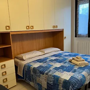Apartment Casa, Milan