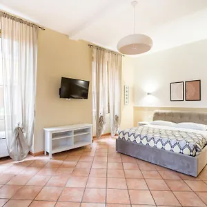 https://al-mattonato-n4.it-romehotels.com