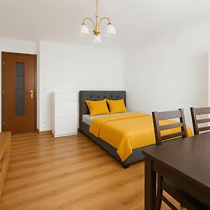 https://room-coffee-legnicka.hotelswroclaw.com