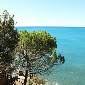 il-rospo.hotelitalianriviera.com/