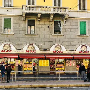 https://rodica-comfort-home-milano-navigli.italymilanhotels.net